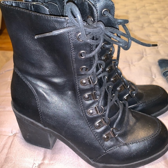 Black Guess military boots - Picture 1 of 4